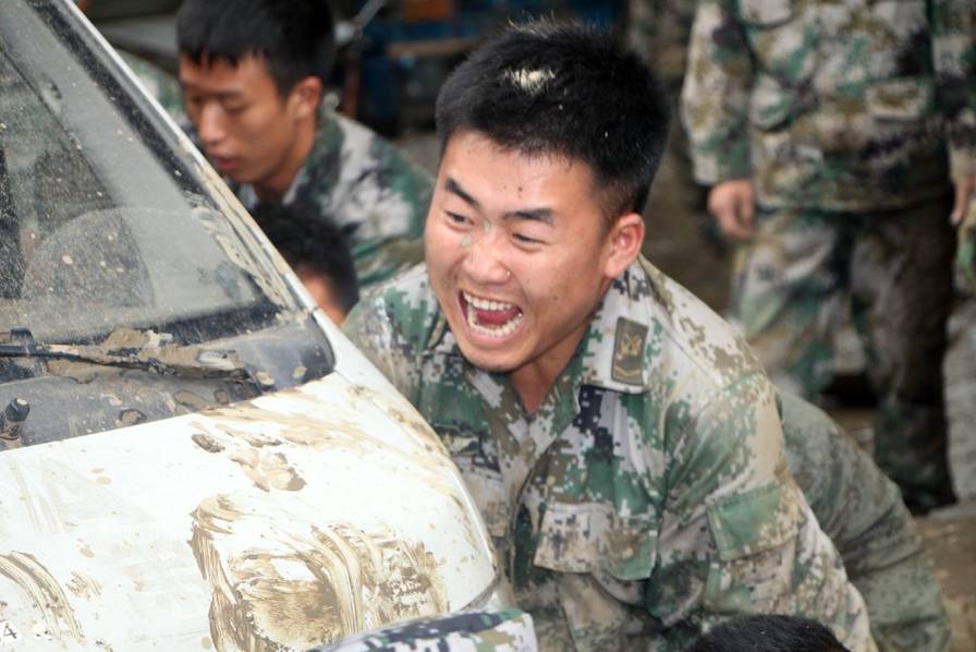 ����սʿ��̫�۳Է�ʱ˯�� ���ޡ�����˯�ˡ�