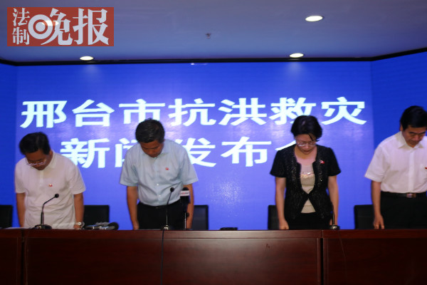 董晓宇表示,邢台市对这次短时、强降雨,强度之大、来势之猛,预判不足;由于多年来未发生大的洪灾,各级干部抗大洪、抢大险、救大灾的应急能力不足;灾情统计、核实、上报不及时、不准确。