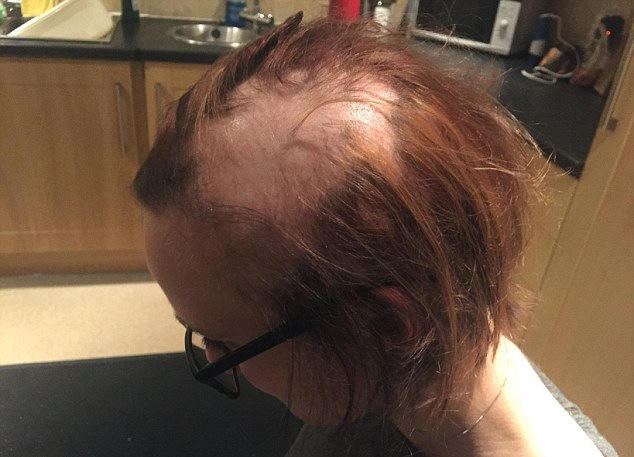 ��ĩ����ѹ���� ӢŮ��ѧ��������ͷ�������ͺͷ