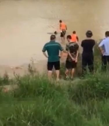 �����ɺ���˯��,��������ʬ��,������Աǰ��Ӫ��