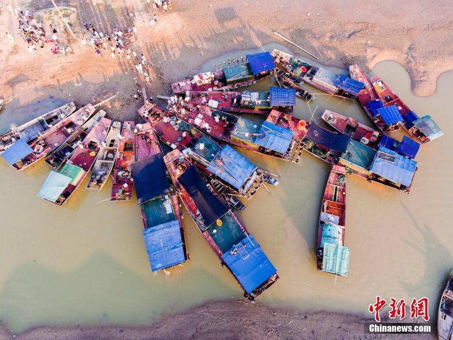 ���Ĵ��µ�۶���� �Ӵ��ɺ��洬����