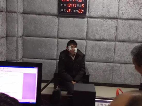 ����һ�˼�Ȣ�����ޡ������� �ײ��ﴫ���Ļ���