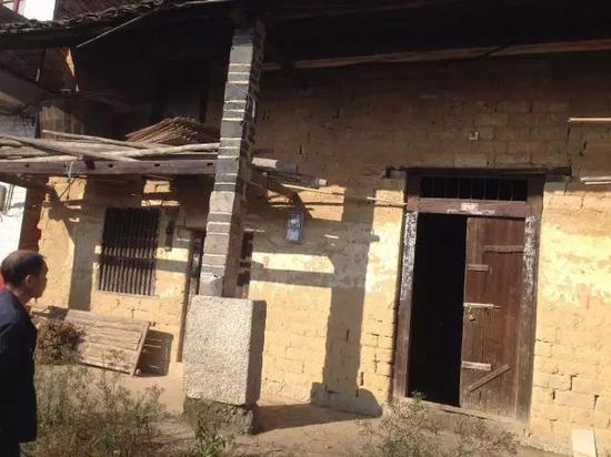 ����һ�˼�Ȣ�����ޡ������� �ײ��ﴫ���Ļ���