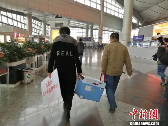 产妇术后大出血急需罕见血型山西千里寻血全城护送