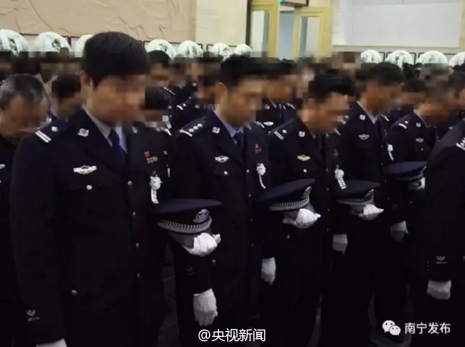 Ӣ������ȫԱ����