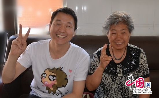 鸡年新春:一位老人和一位癌症患者的期盼与祝福