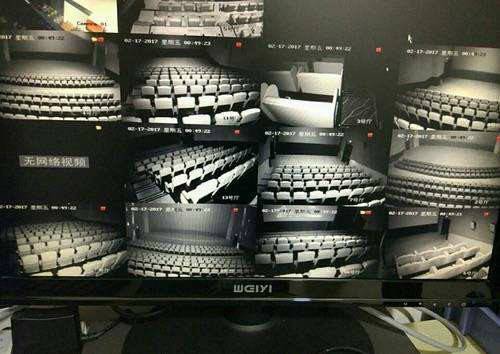 看电影别太“亲热”!放映员和监控都能看得到