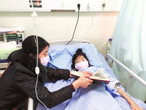 ���ڲ����ϣ�С�����Լ�ֿ��顣