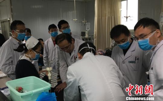 Ϊ����Ѯ�����ڡ�ϲ�ء�ɽ���ֵ�����ɥĹѨ��ͼ��