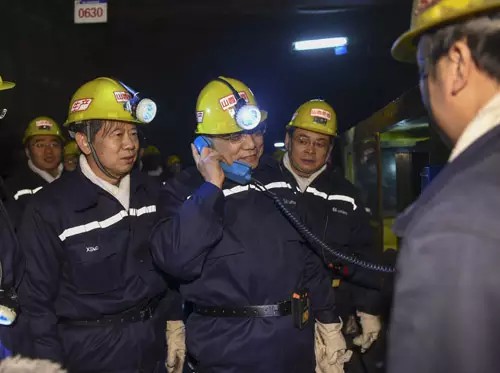 山西矿工:总理来电话叮嘱我们注意生产安全 山西矿工:总理来电话叮嘱我们注意生产安全