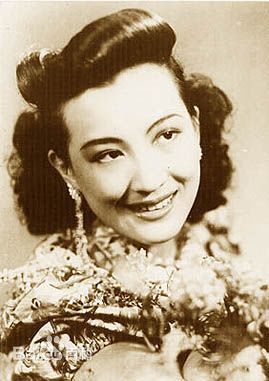 �ձ�����ϼ��̩������� ͼ�������������ĵ�һ��Ů����ͼ��