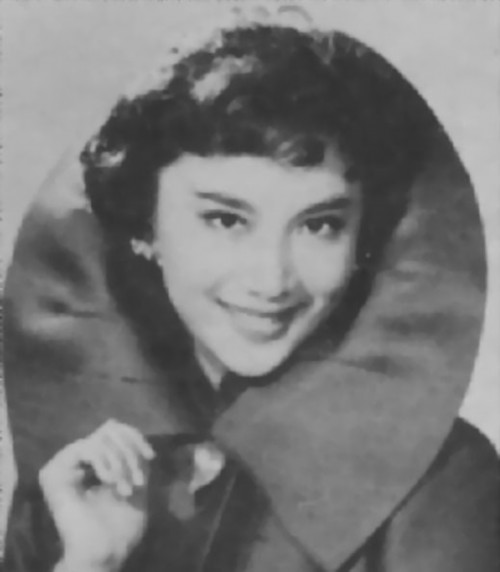 �ձ�����ϼ��̩������� ͼ�������������ĵ�һ��Ů����ͼ��