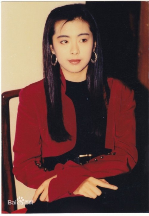 �ձ�����ϼ��̩������� ͼ�������������ĵ�һ��Ů����ͼ��