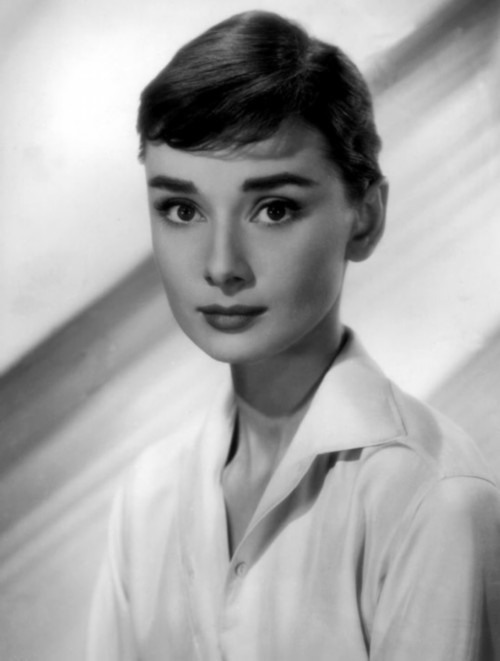 �ձ�����ϼ��̩������� ͼ�������������ĵ�һ��Ů����ͼ��