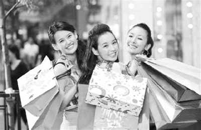 香港限制自由行到底行不行?(热点追踪)