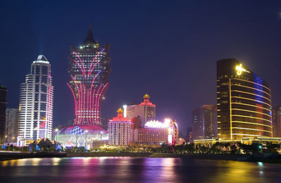 ����ͼƬ���������Ͼ��ĳ�ҹ��