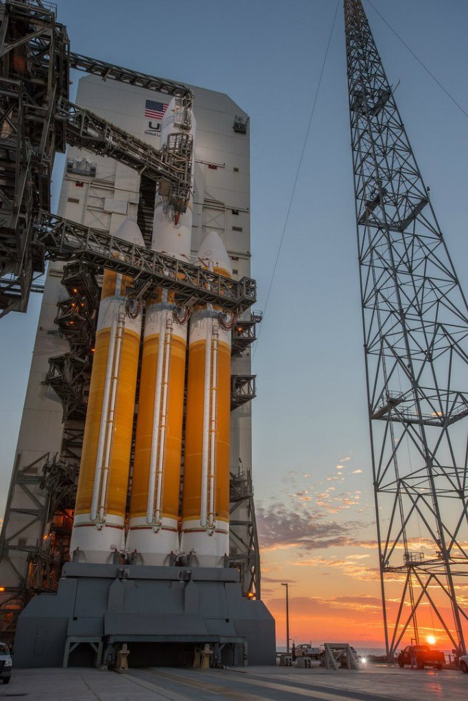 专家:若太空沦为战场 美国无疑将是最大输家 专家:若太空沦为战场 美国无疑将是最大输家