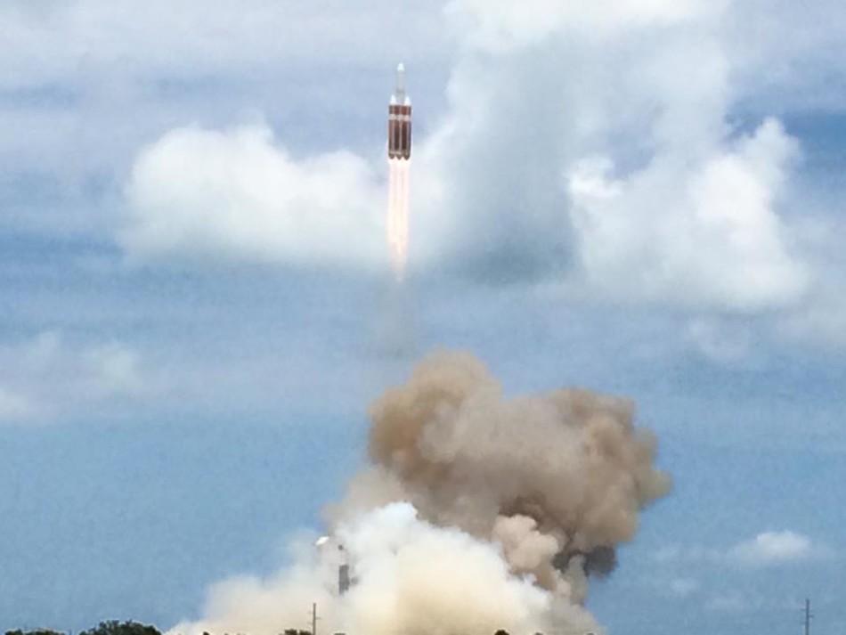 专家:若太空沦为战场 美国无疑将是最大输家 专家:若太空沦为战场 美国无疑将是最大输家