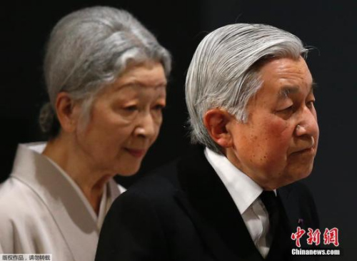 资料图:日本天皇夫妇