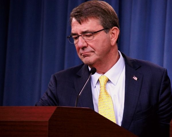 资料图:美国国防部长卡特。新华社记者 焦敏 摄