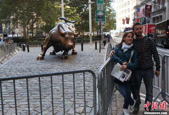 资料图:美国华尔街 <a target='_blank' href='http://www.chinanews.com/'><p align=