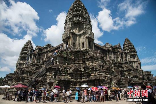 720գկСӭڶοֳͣһɻȵξͼΪοС<a target='_blank' href='http://www.chinanews.com/'><p  align=