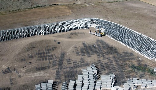 �������������ʱ߾��޽�����ǽ