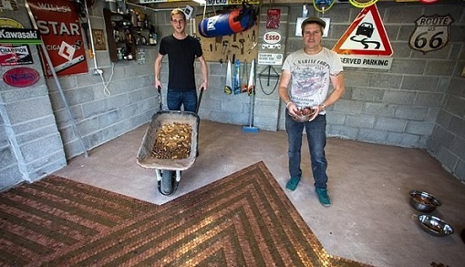 ��Ҫÿ�챻��ǮΧ����?Ӣ��������Ǯ�̵�