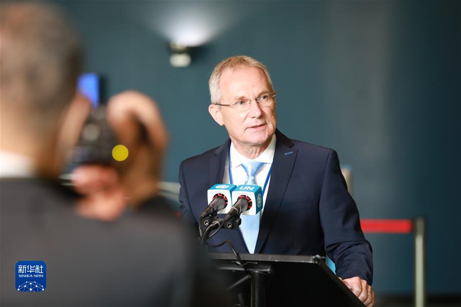 (国际)(1)匈牙利外交官克勒希当选第77届联合国大会主席