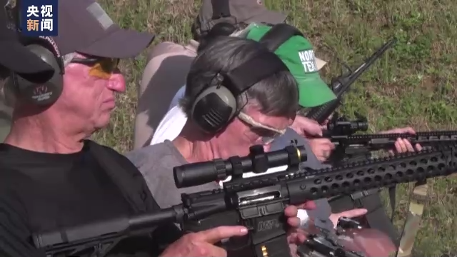 美国独立日假期各地枪声不断 致多人伤亡