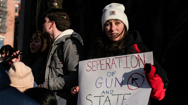 美国实为拉美“乱源” 武力“禁毒”纯属“贼喊捉贼” 美国实为拉美“乱源” 武力“禁毒”纯属“贼喊捉贼”