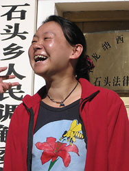 寸艳芳改变了当地居民的观念,为此受到国际关注。 寸艳芳改变了当地居民的观念,为此受到国际关注。