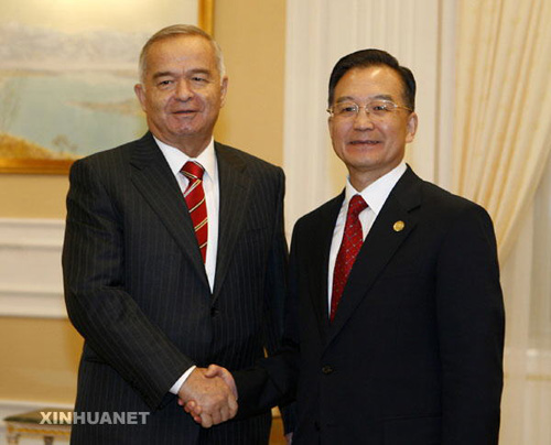 11��2�գ����ȱ��˹̹��ͳ����Ī������ʲ�ɻ���й�����Ժ�����¼ұ��� �»��������������