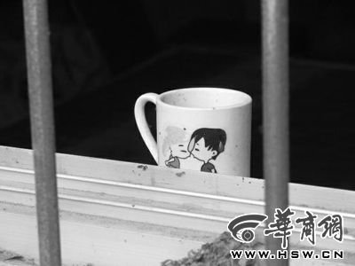 �������䴰���ϵ�ˮ��������˵�������ܲ�ס�����С������