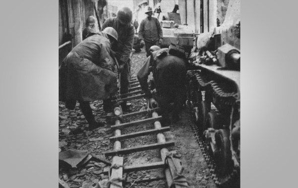 �¹���¼�Ͼ�����ɱ��һҹ1000��Ů�Ա�ǿ��