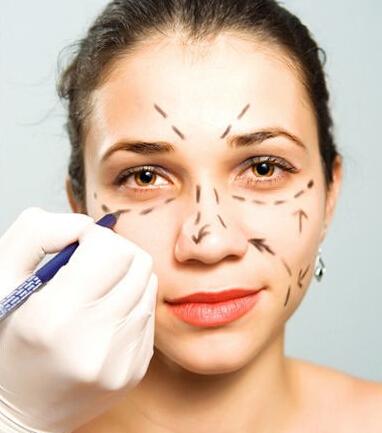 韩整形黑中介专坑中国人:女子整容失败自杀三次