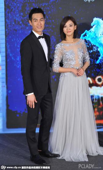 ���⺭������ɫ��˿����͸�ӳ������ȹ