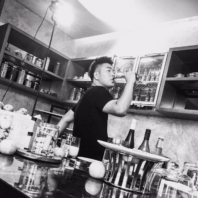 �������´������ͼƬ