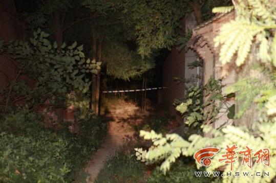 陕西一7岁小女孩被"舅爷"奸杀 尸体埋在垃圾堆 陕西一7岁小女孩被"舅爷"奸杀 尸体埋在垃圾堆