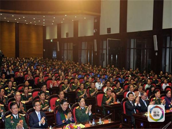 越南国家晚会错放《歌唱祖国》 官方要求严肃处理 越南国家晚会错放《歌唱祖国》 官方要求严肃处理