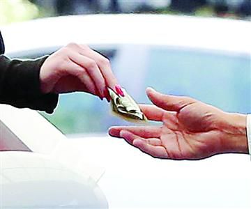 ����С��һֱ��������ҵ���ϴ�������