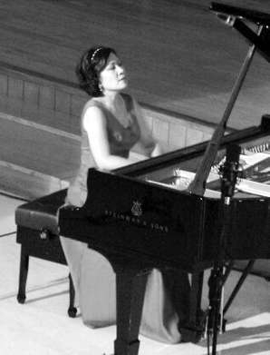 ̨�塰Ů�����ʡ����������ڴ�½�ռ��ŵ�����