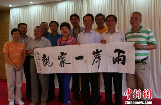 台湾里邻代表首次访问甘肃称大陆社区发展空间大 台湾里邻代表首次访问甘肃称大陆社区发展空间大