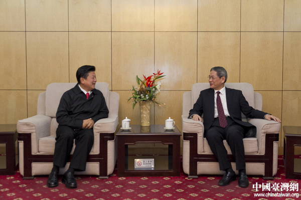 张志军于1月13日在北京会见台湾花莲县长傅崐萁率领的民意代表参访团一行 张志军于1月13日在北京会见台湾花莲县长傅崐萁率领的民意代表参访团一行