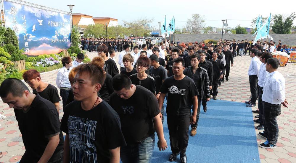 ̨������ٰ���ı���� ��ǧ�ڰ��ֵ�����