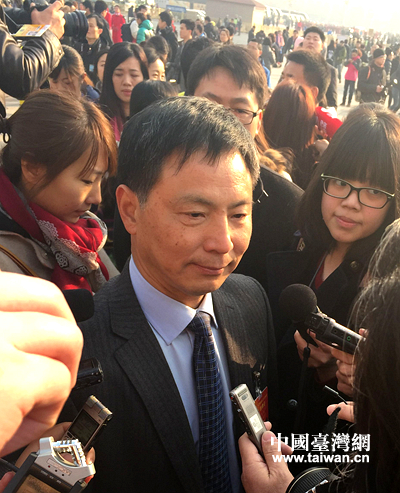 ȫ���˴�̨������ų�Ա��ͬ�ô�ѧ���������о�����������