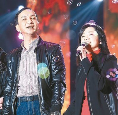 ����ѡǰ������:ͦ������ƴ��תʤ ������Ӣ��