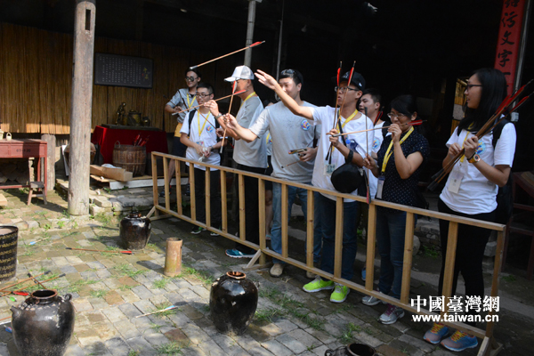 ̨���������鴫ͳ������Ϸ����Ͷ��