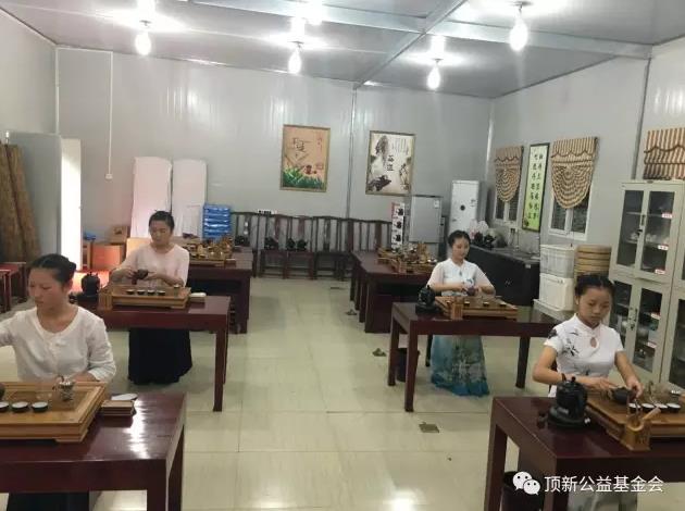 润泽心田,授人以渔,静待花开—重庆“顶新中职班”成长纪实