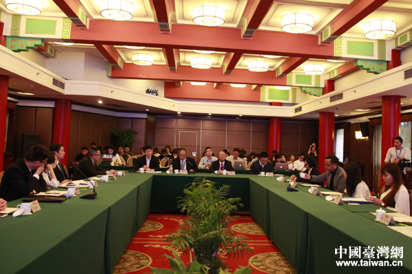 “南京大屠杀史实与当代两岸青年担当”主题研讨会在南京召开 “南京大屠杀史实与当代两岸青年担当”主题研讨会在南京召开